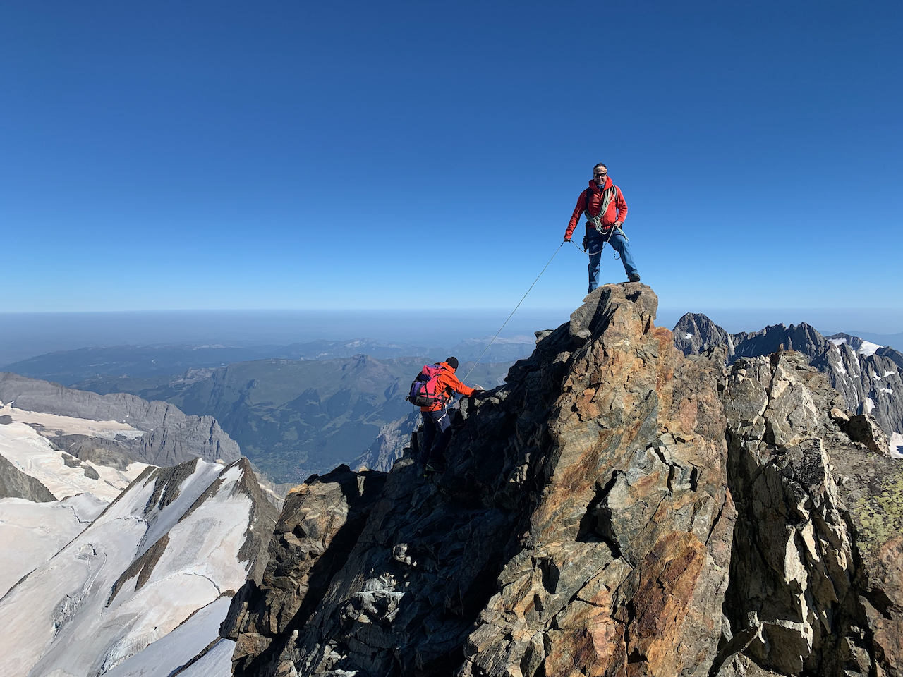 Finsteraarhorn_corde_courte